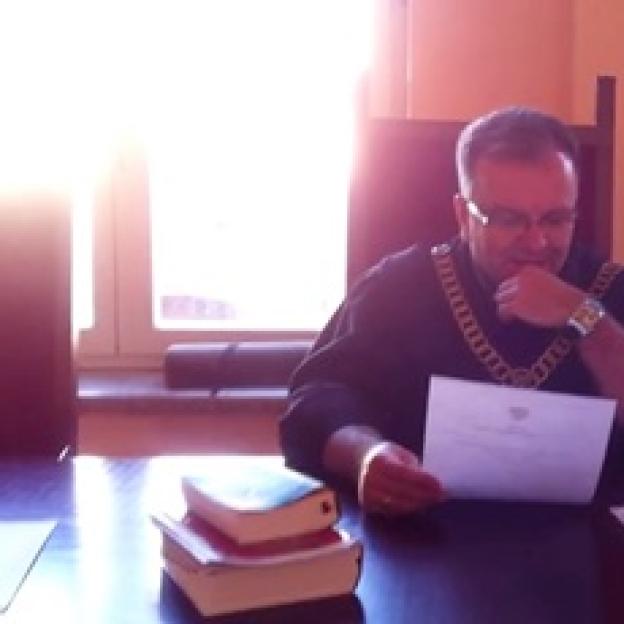 VIDEO: Uniewinniona od zarzutu, jaki wymyśliła jej sędzia z Kłodzka. Po resztę sprawiedliwości Bożena Zalewska udaje się do Strasbourga